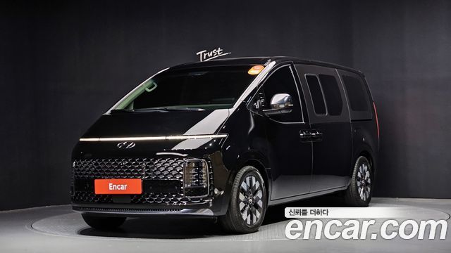 2023 Hyundai STARIA