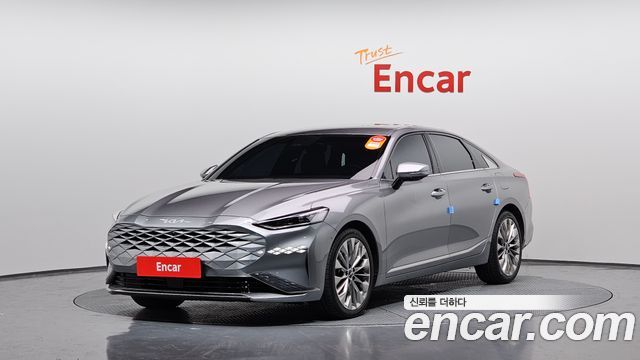 2022 Kia K8